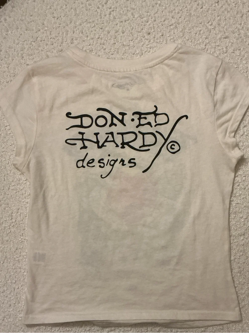 Ed Hardy White Short-Sleeve Tee with Red Heart Tattoo Graphic - Picture 3 of 3